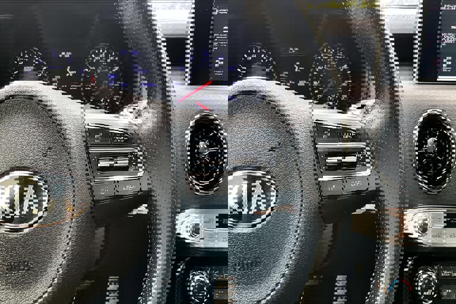 Used 2020 Kia Stinger GT-Line image 22