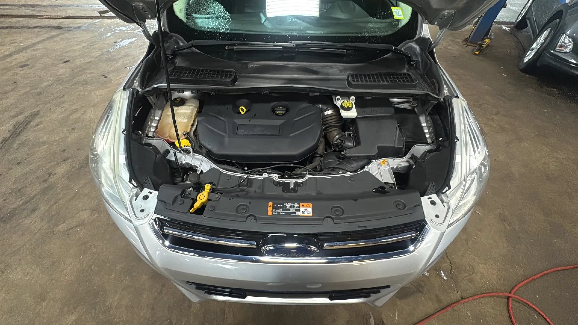 Used 2016 Ford Escape Titanium AWD/4WD image 34