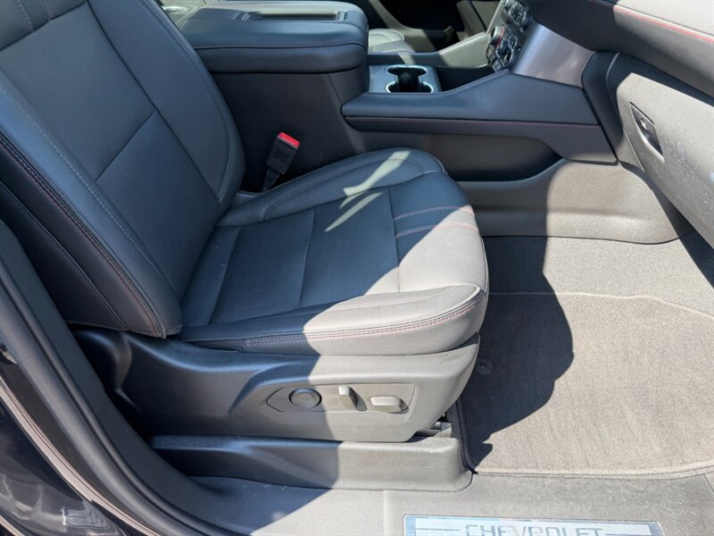 Used 2023 Chevrolet Tahoe RST w/ Luxury Package RWD image 36