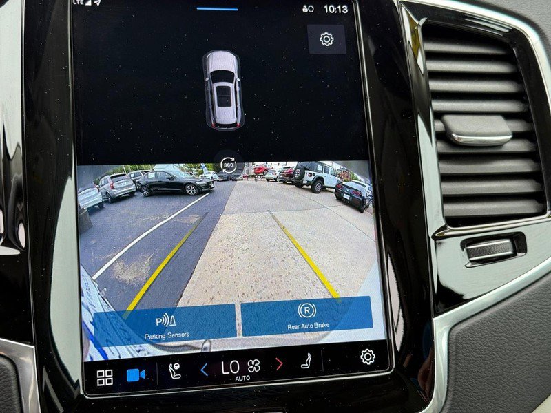 Certified 2023 Volvo XC90 T8 Ultimate w/ Protection Package Premier image 21