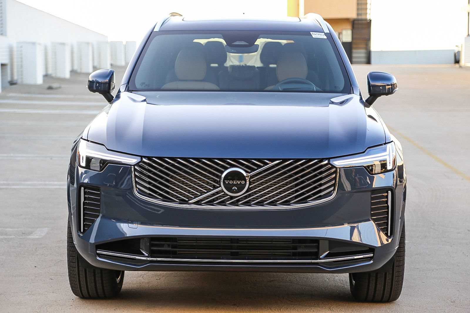 New 2026 Volvo XC90 T8 Ultra w/ Protection Package Premier AWD/4WD image 2