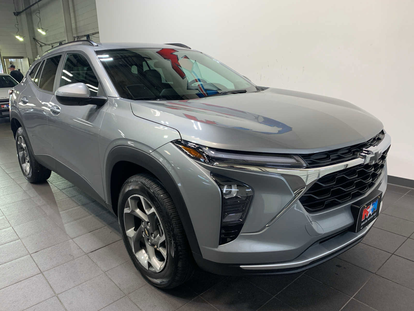 Used 2024 Chevrolet Trax LT w/ Driver Confidence Package image 2