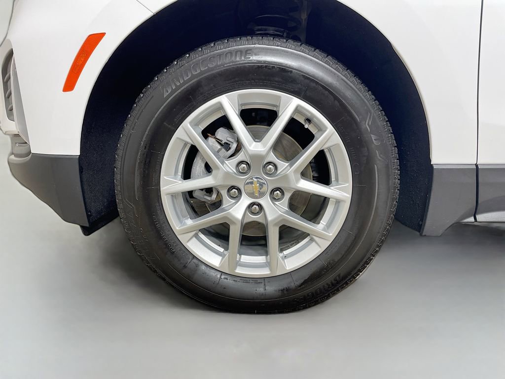 Used 2023 Chevrolet Equinox LT image 34