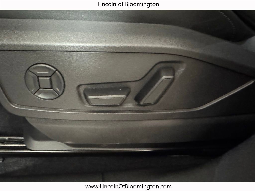 Used 2025 Audi Q5 Premium Plus w/ Premium Plus image 36