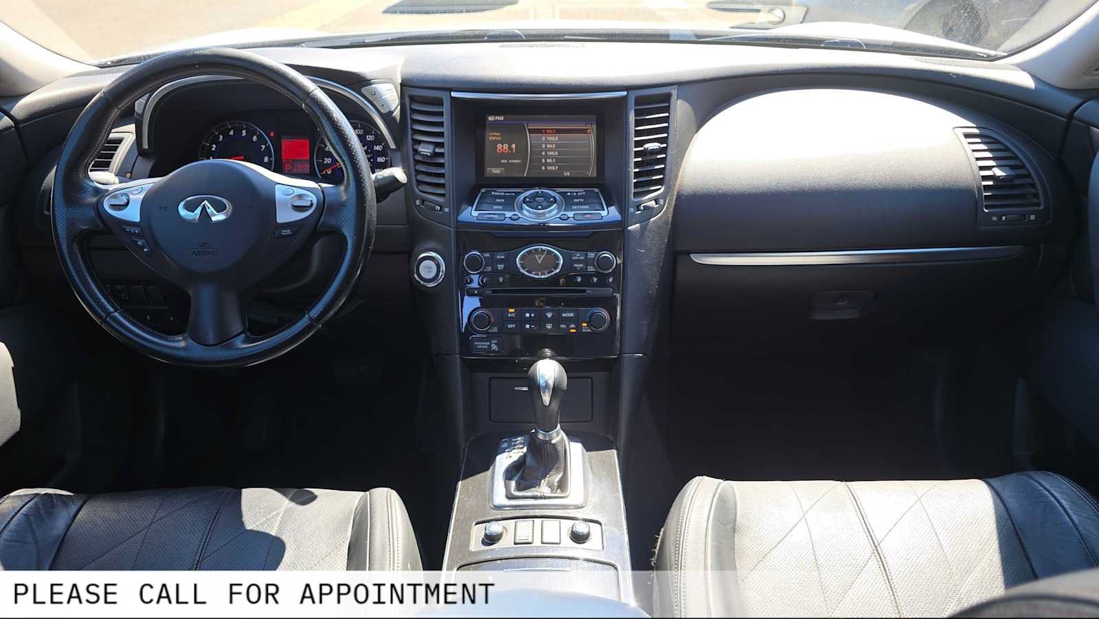 Used 2010 INFINITI FX35 AWD w/ Premium Pkg image 19