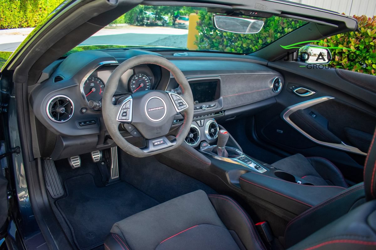 Used 2023 Chevrolet Camaro ZL1 RWD image 13