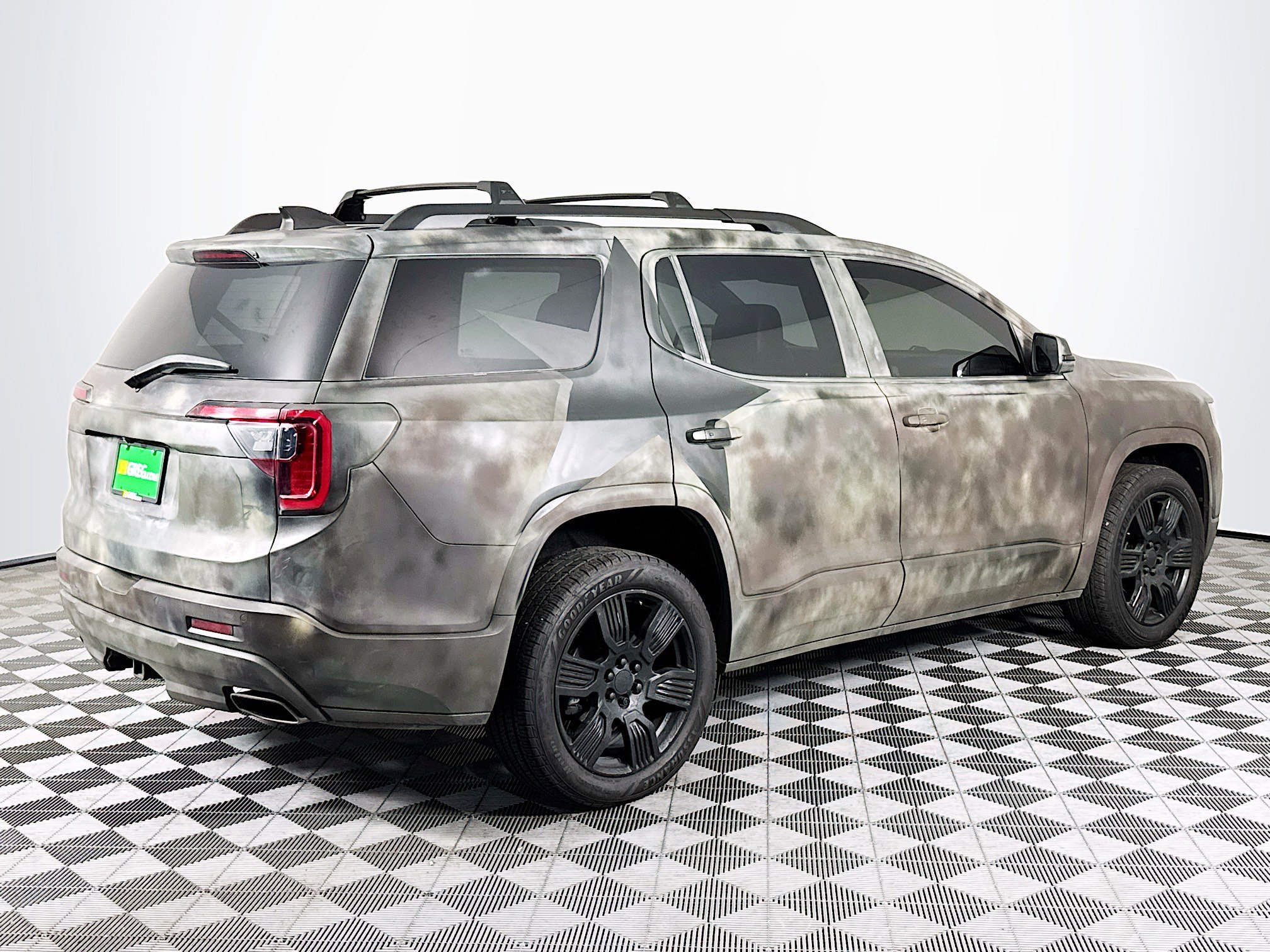Used 2021 GMC Acadia SLT w/ Elevation Edition image 10
