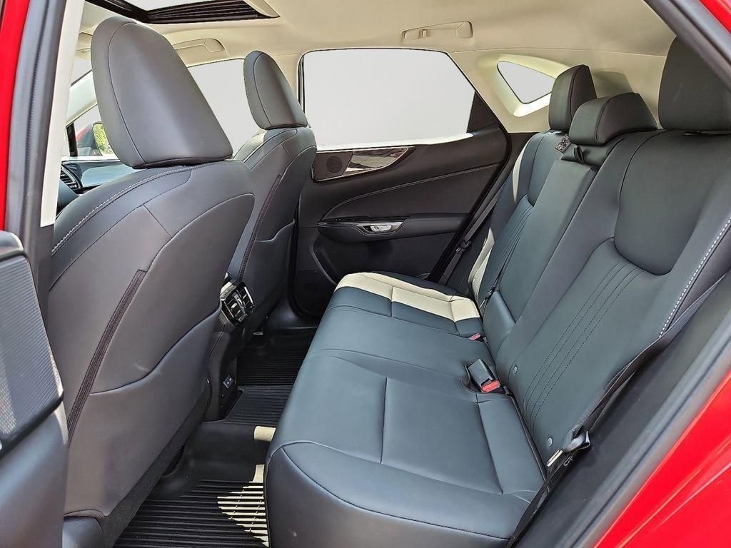 Used 2022 Lexus NX 350 AWD image 10