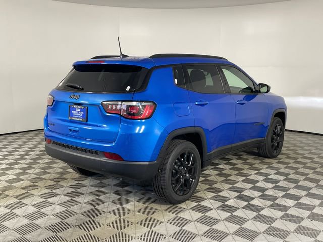 New 2025 Jeep Compass Latitude w/ Sun & Sound Group image 6
