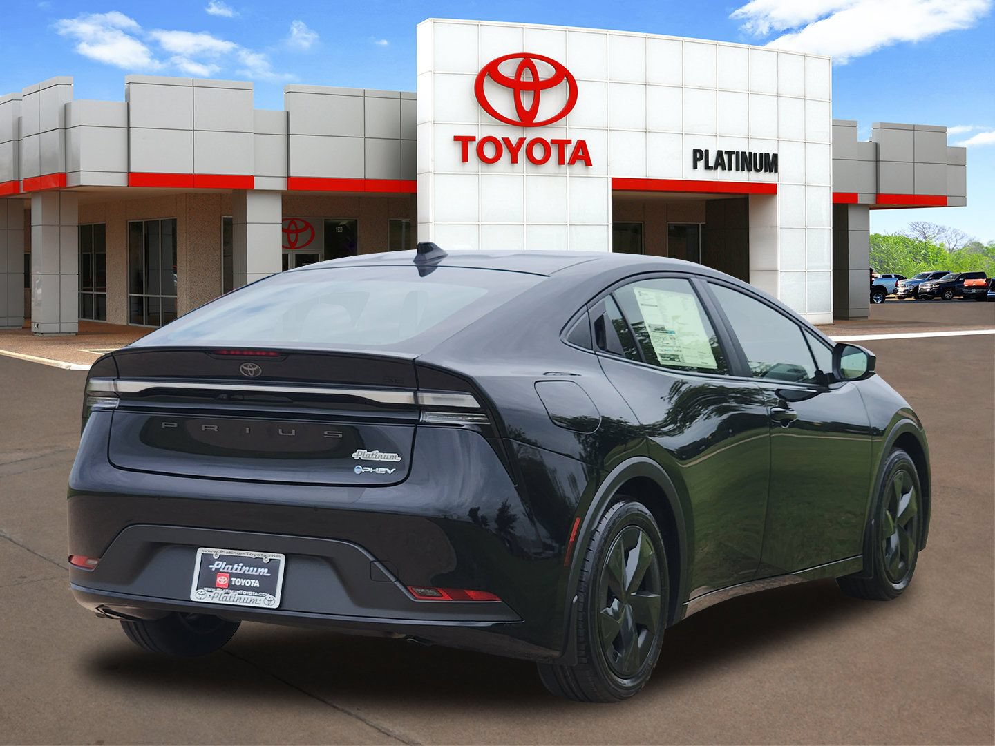 New 2026 Toyota Prius Plug-In Hybrid FWD image 4