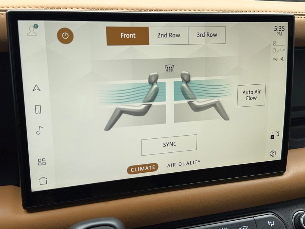 Used 2024 Land Rover Defender 110 X image 26