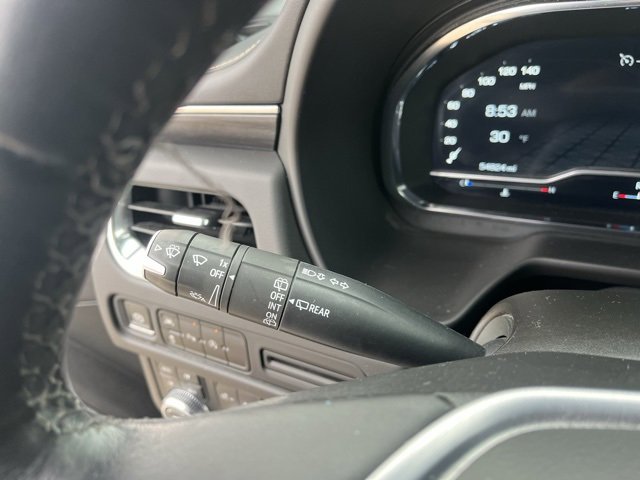 Used 2023 GMC Yukon XL SLT image 22