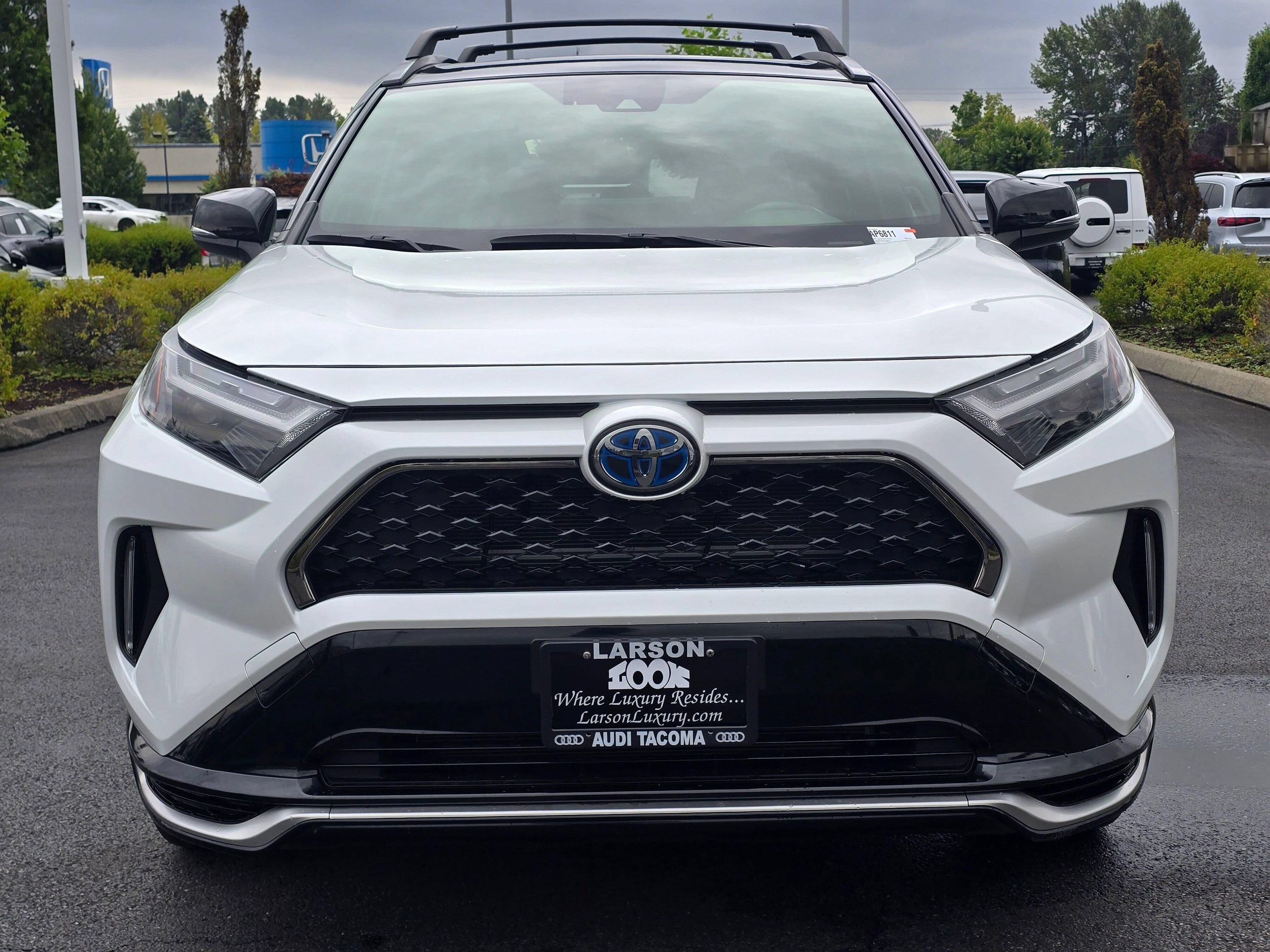 Used 2023 Toyota RAV4 XSE w/ Weather Package AWD/4WD image 8