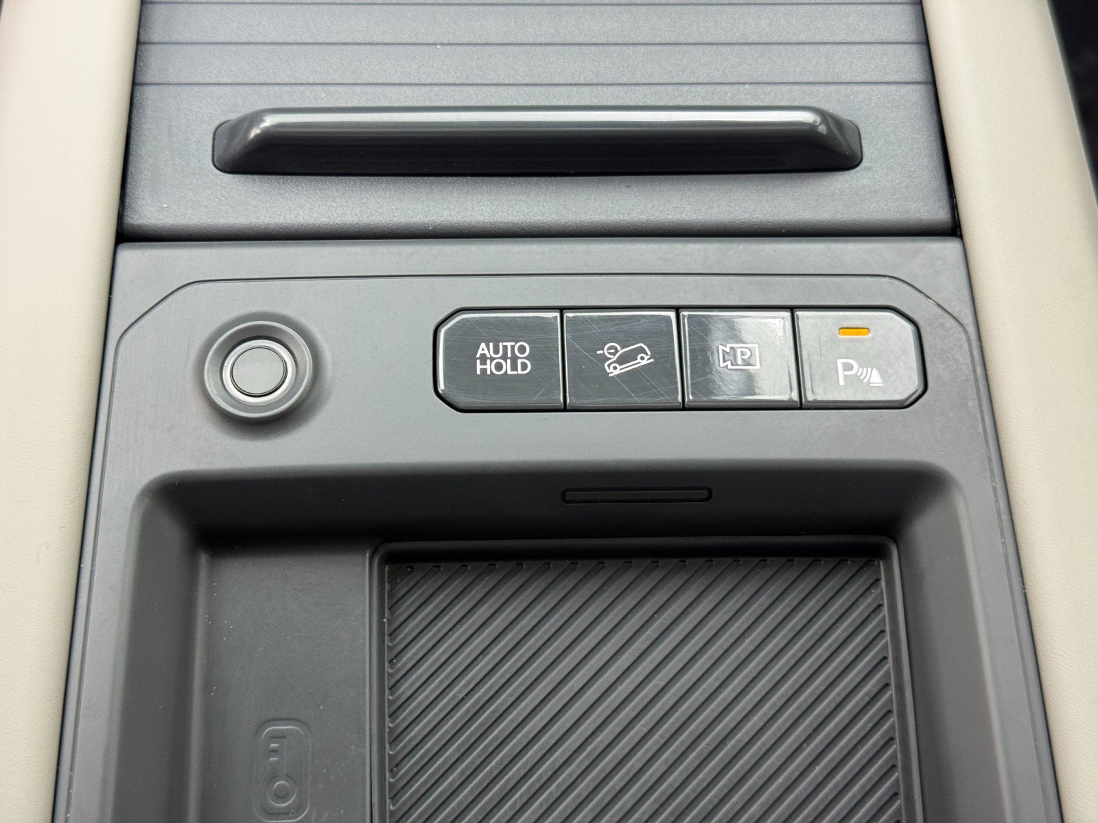 Used 2024 Kia EV9 Land image 36