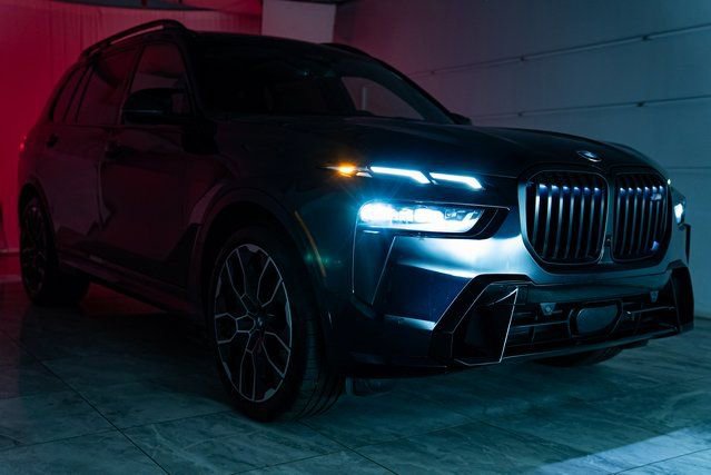 Used 2026 BMW X7 M60i image 15