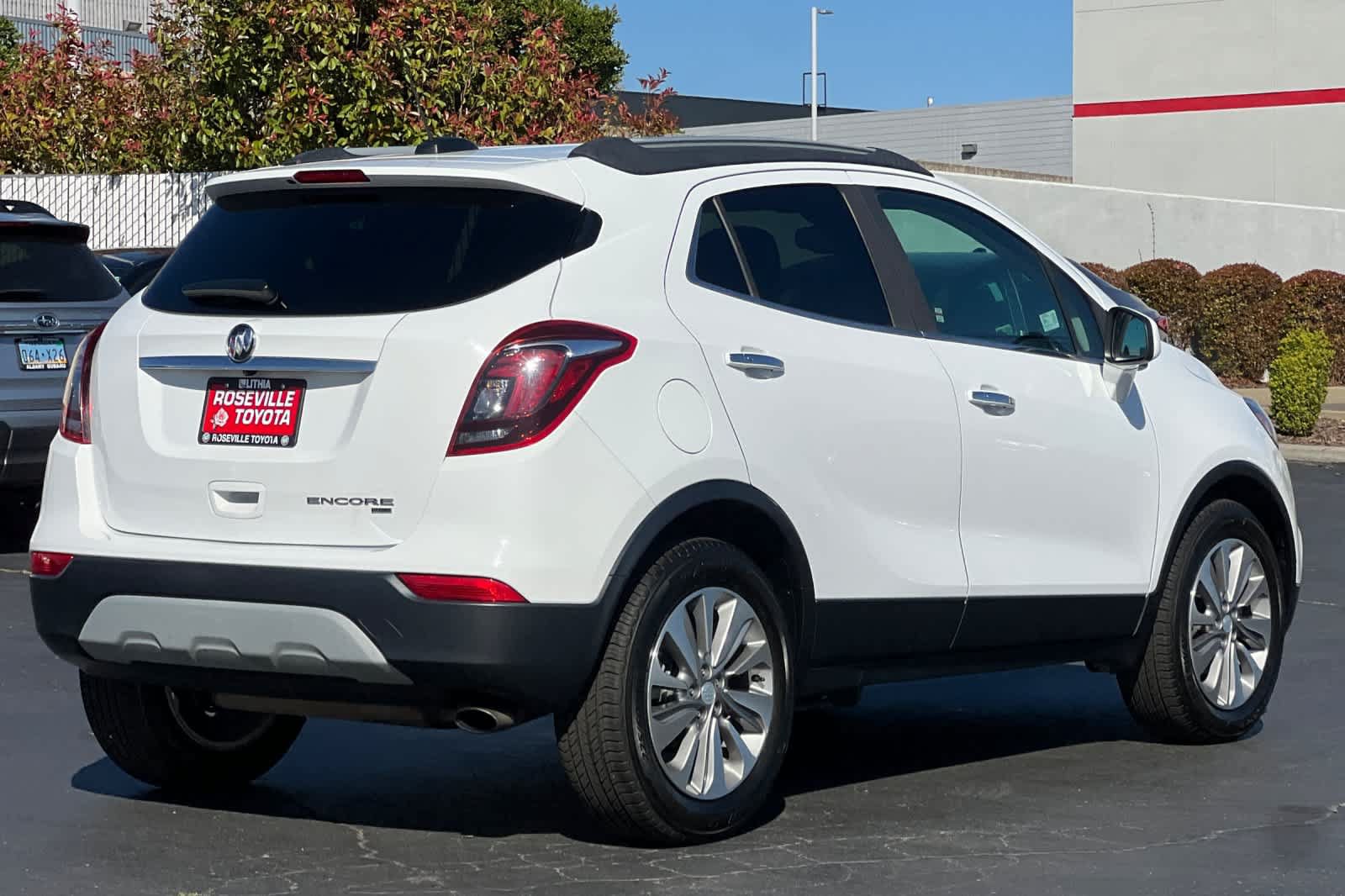 Used 2019 Buick Encore Preferred w/ Safety Package AWD/4WD image 2