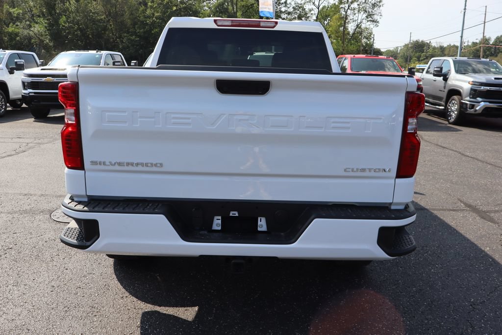New 2026 Chevrolet Silverado 1500 Custom AWD/4WD image 23