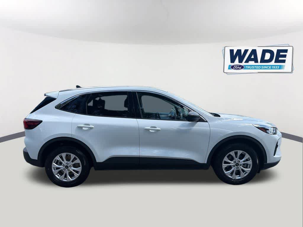 Used 2024 Ford Escape Active FWD image 4