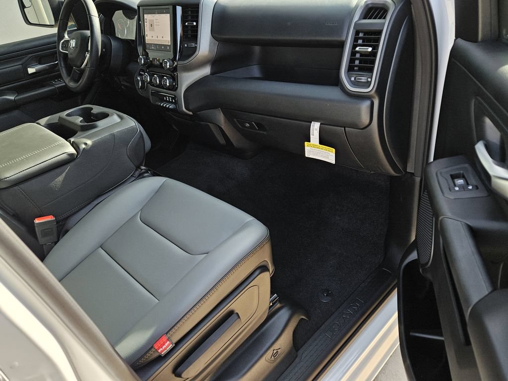 New 2026 RAM 1500 Tradesman AWD/4WD image 7