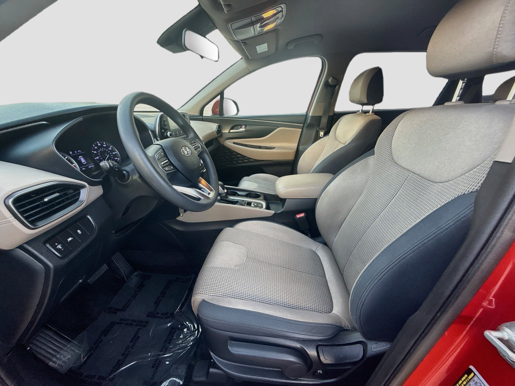 Used 2020 Hyundai Santa Fe SE FWD image 16