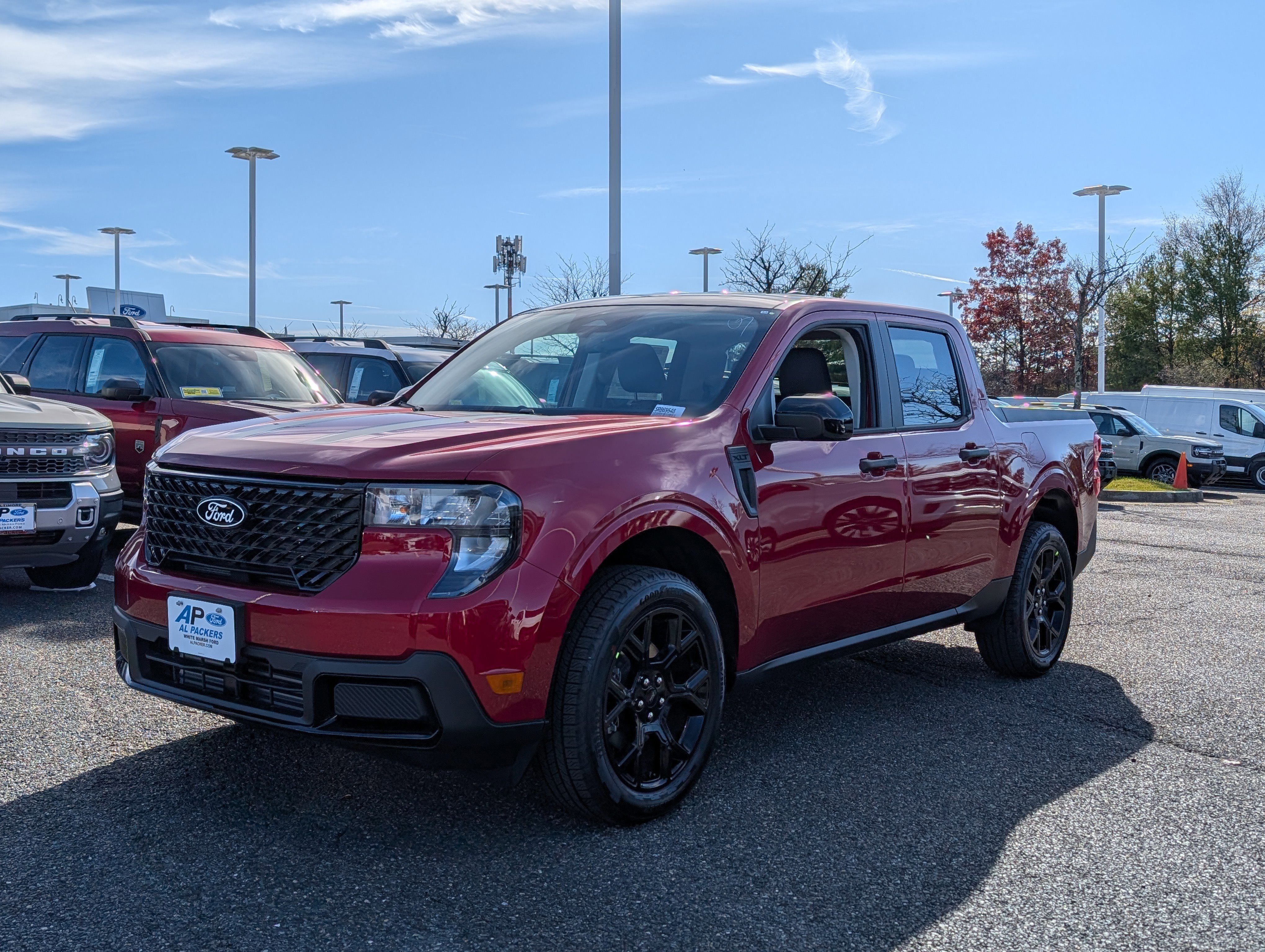 New 2025 Ford Maverick XLT w/ XLT Luxury Package image 4