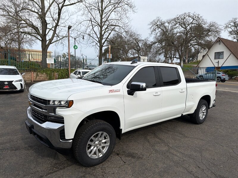 Used 2022 Chevrolet Silverado 1500 LT w/ Z71 Off-Road Package AWD/4WD image 15