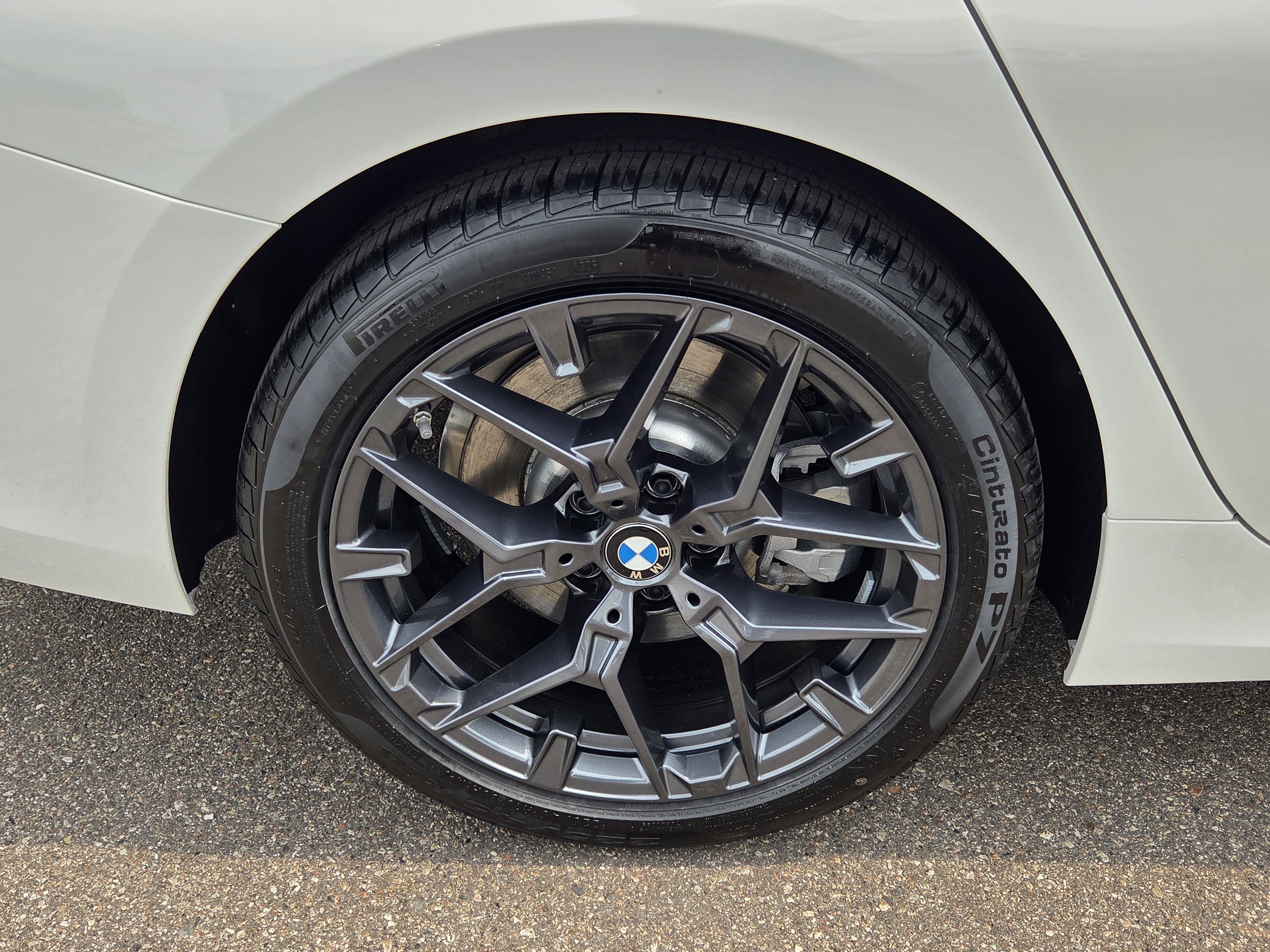 New 2026 BMW 330i xDrive Sedan w/ Premium Package AWD/4WD image 36