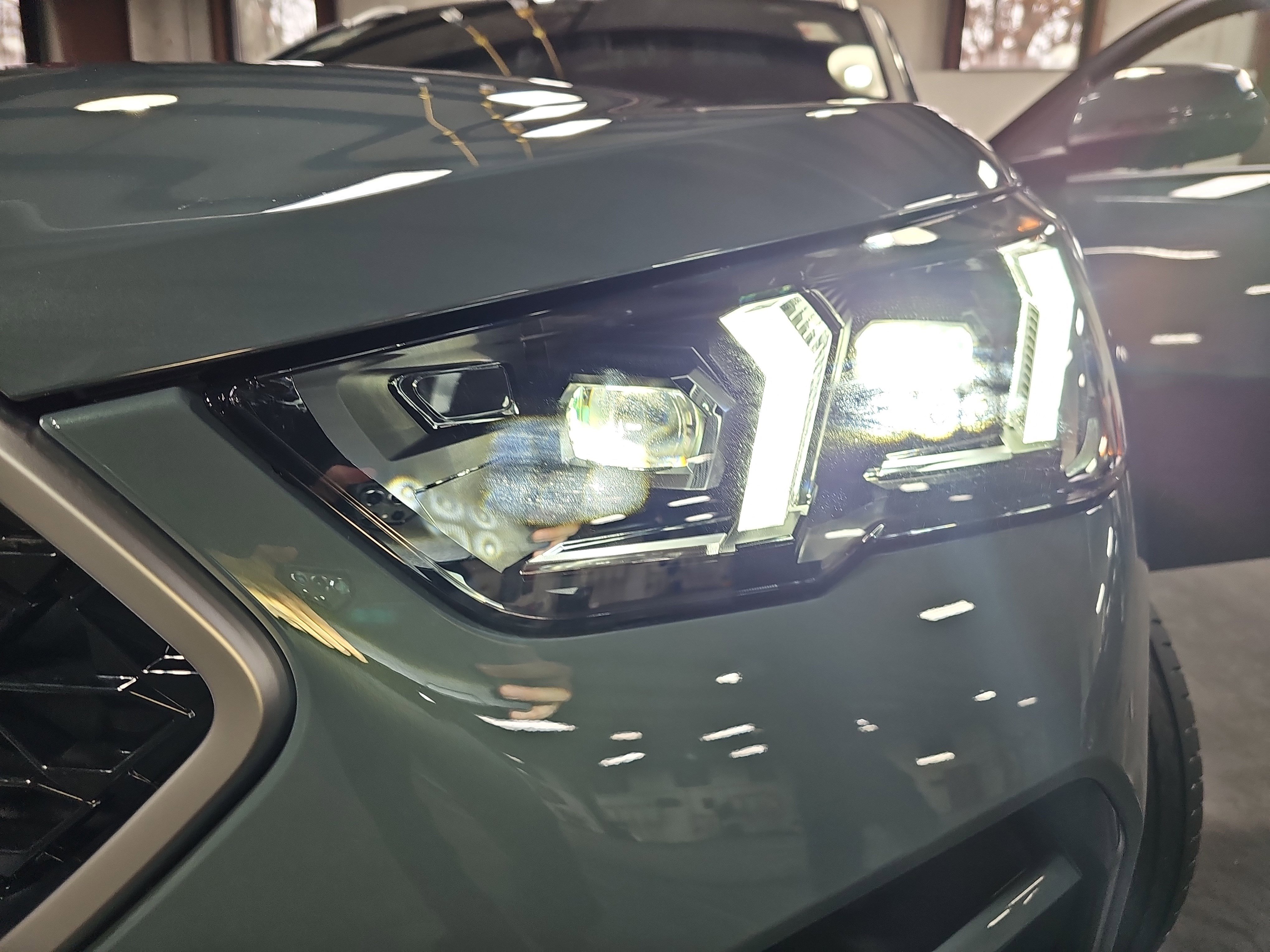 New 2026 BMW X2 xDrive28i w/ Technology Package image 33