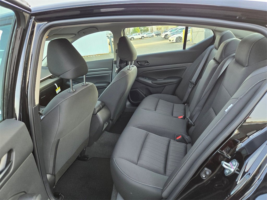 New 2025 Nissan Altima 2.5 S image 6