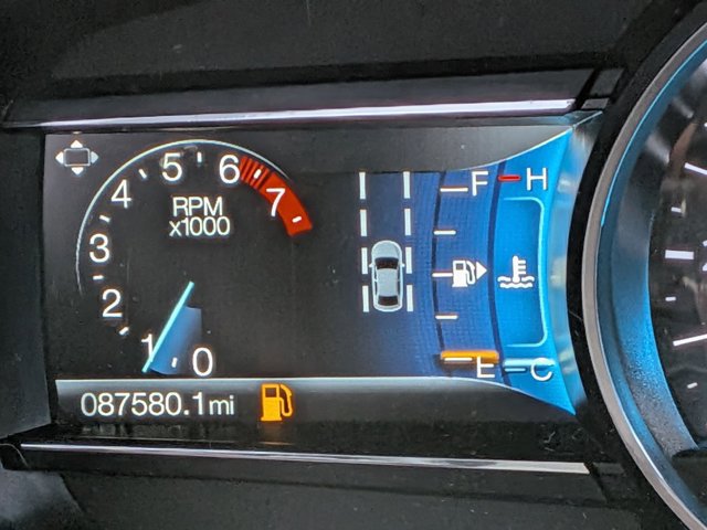 Used 2019 Ford Explorer XLT w/ Equipment Group 202A FWD image 7