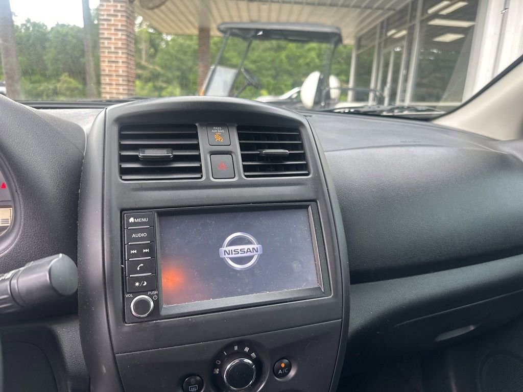 Used 2019 Nissan Versa S Plus FWD image 18