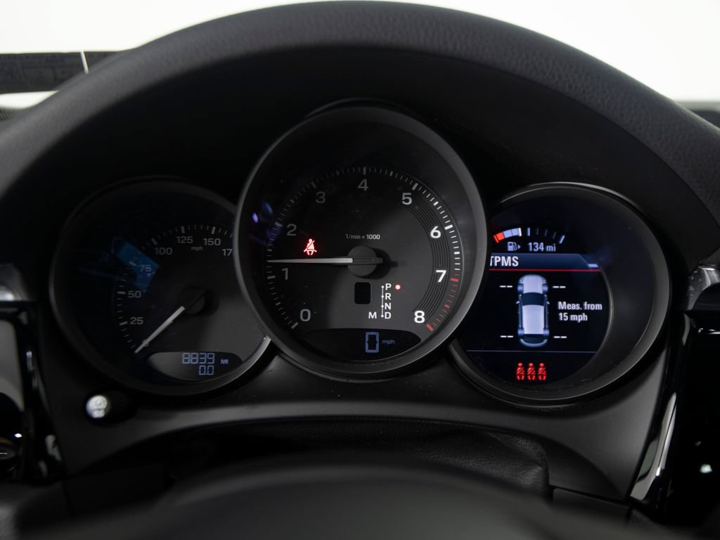 Certified 2026 Porsche Macan AWD/4WD image 23