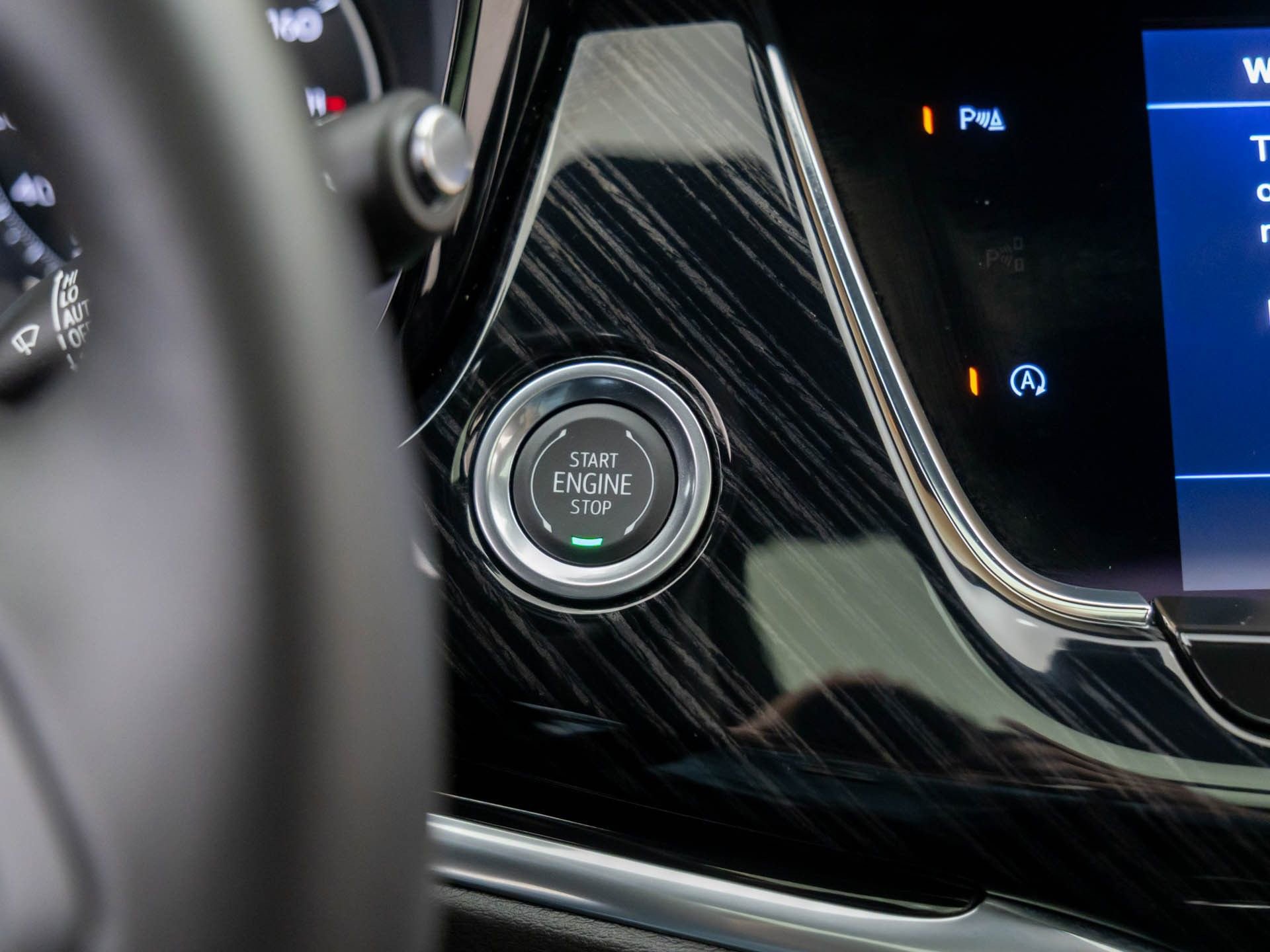 New 2025 Cadillac XT6 Premium Luxury image 22