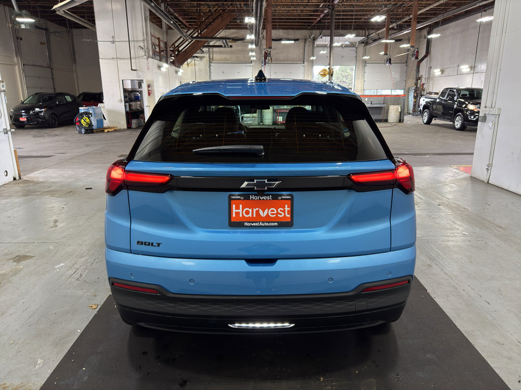 New 2027 Chevrolet Bolt LT w/ Comfort Package FWD image 25