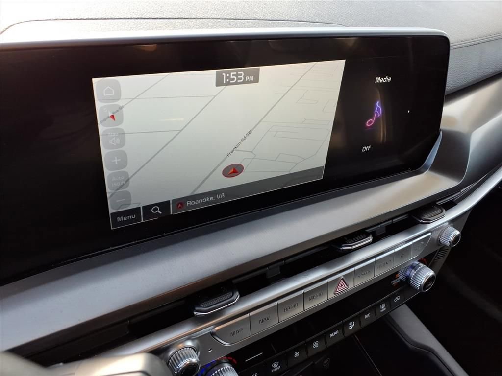 Used 2023 Kia Telluride LX image 24