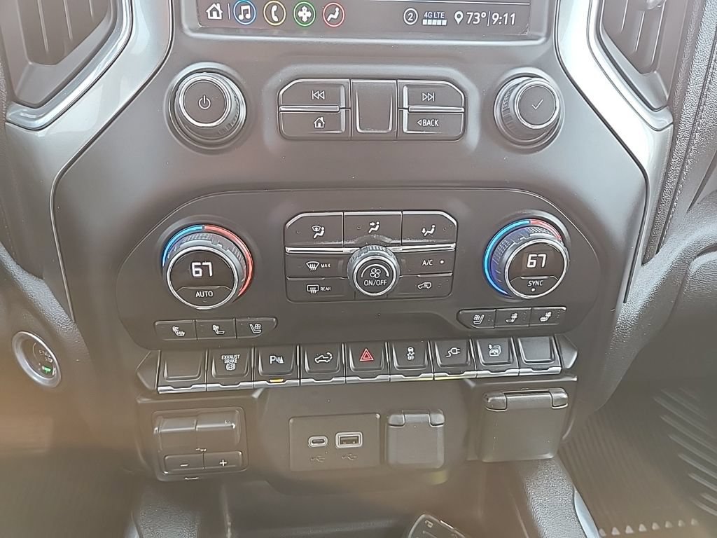 Certified 2020 Chevrolet Silverado 2500 LTZ w/ LTZ Plus Package AWD/4WD image 21