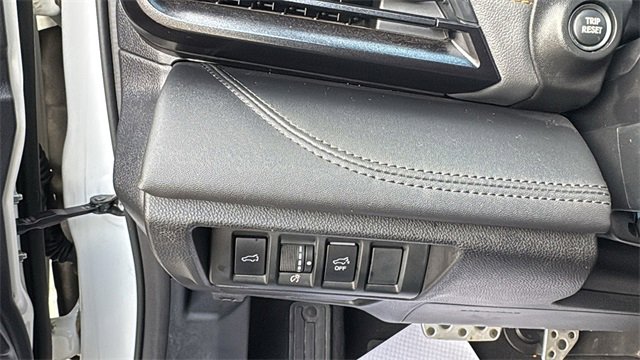 Used 2022 Subaru Outback Wilderness w/ Wilderness Package image 18