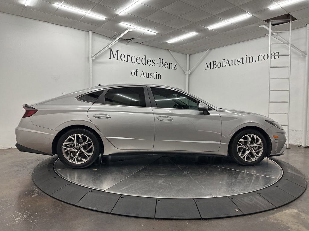 Used 2021 Hyundai Sonata SEL w/ Convenience Package FWD image 8