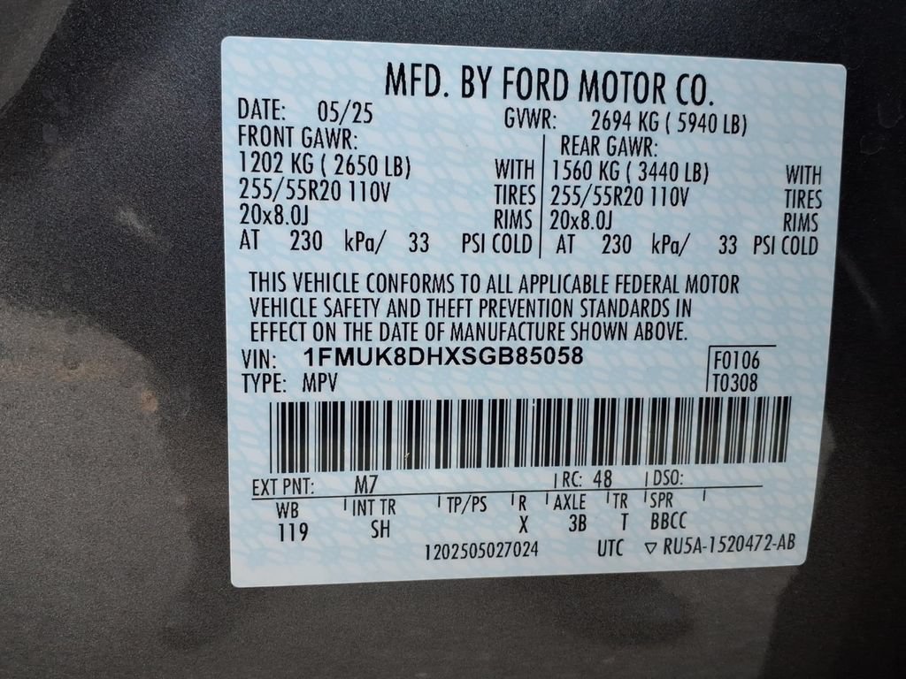 Used 2025 Ford Explorer Active w/ Active Comfort Package AWD/4WD image 29