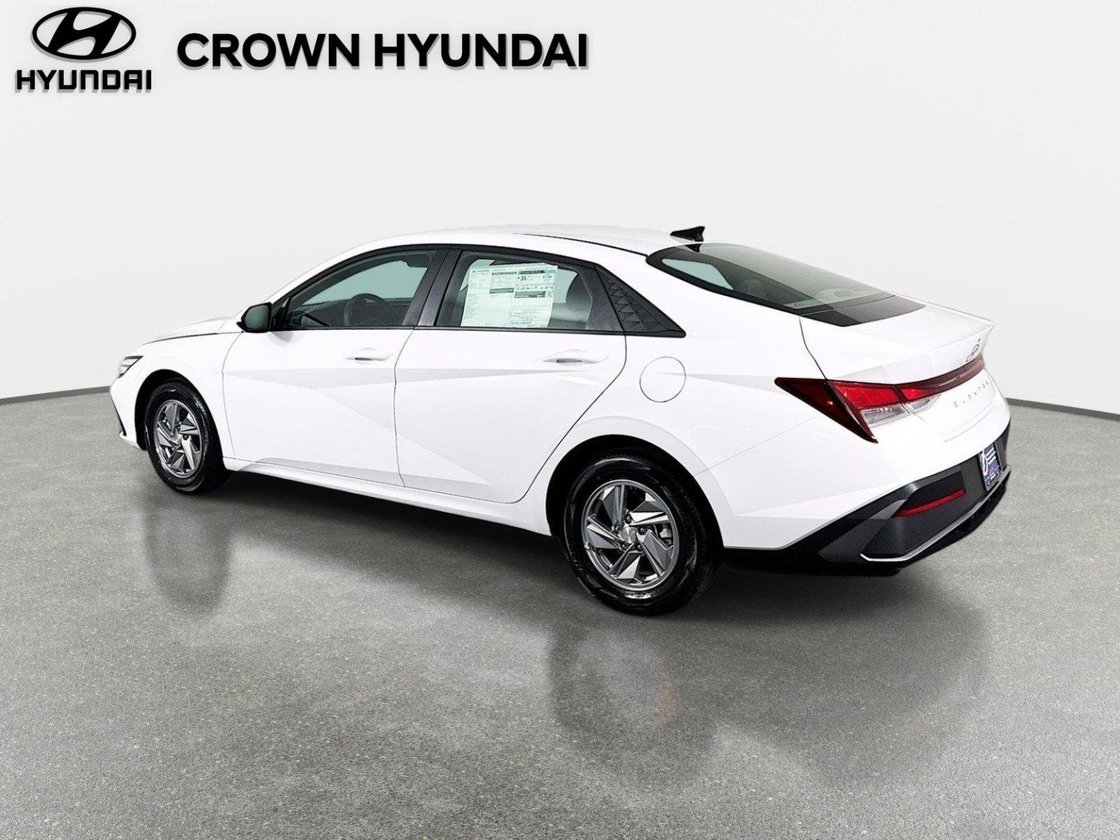 New 2026 Hyundai Elantra SE FWD image 7