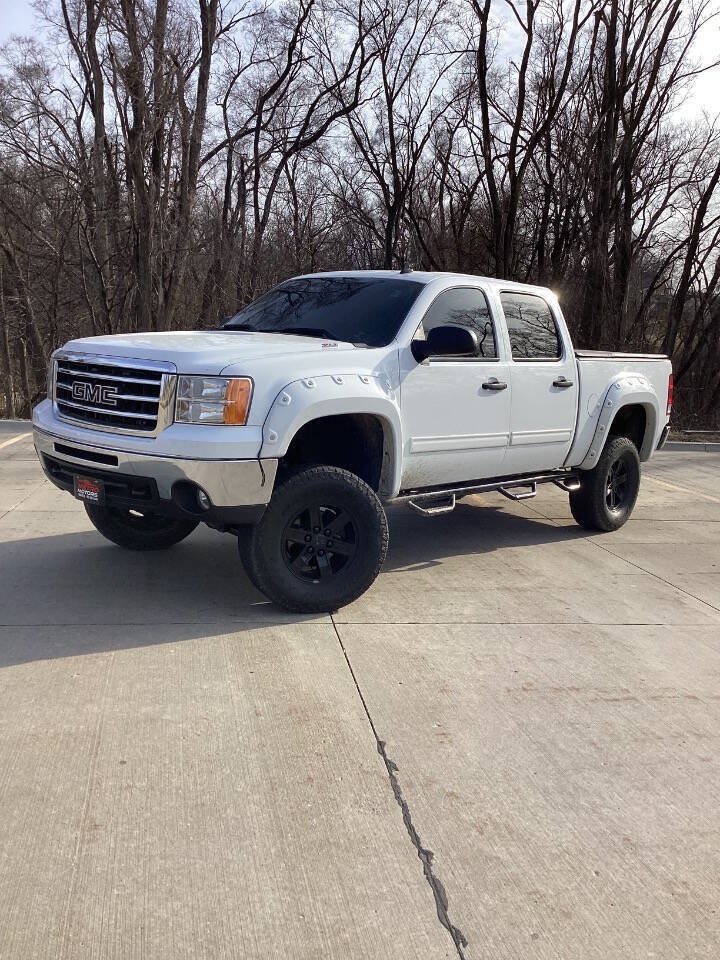 Used 2012 GMC Sierra 1500 SLE w/ Max Trailering Pack AWD/4WD image 2