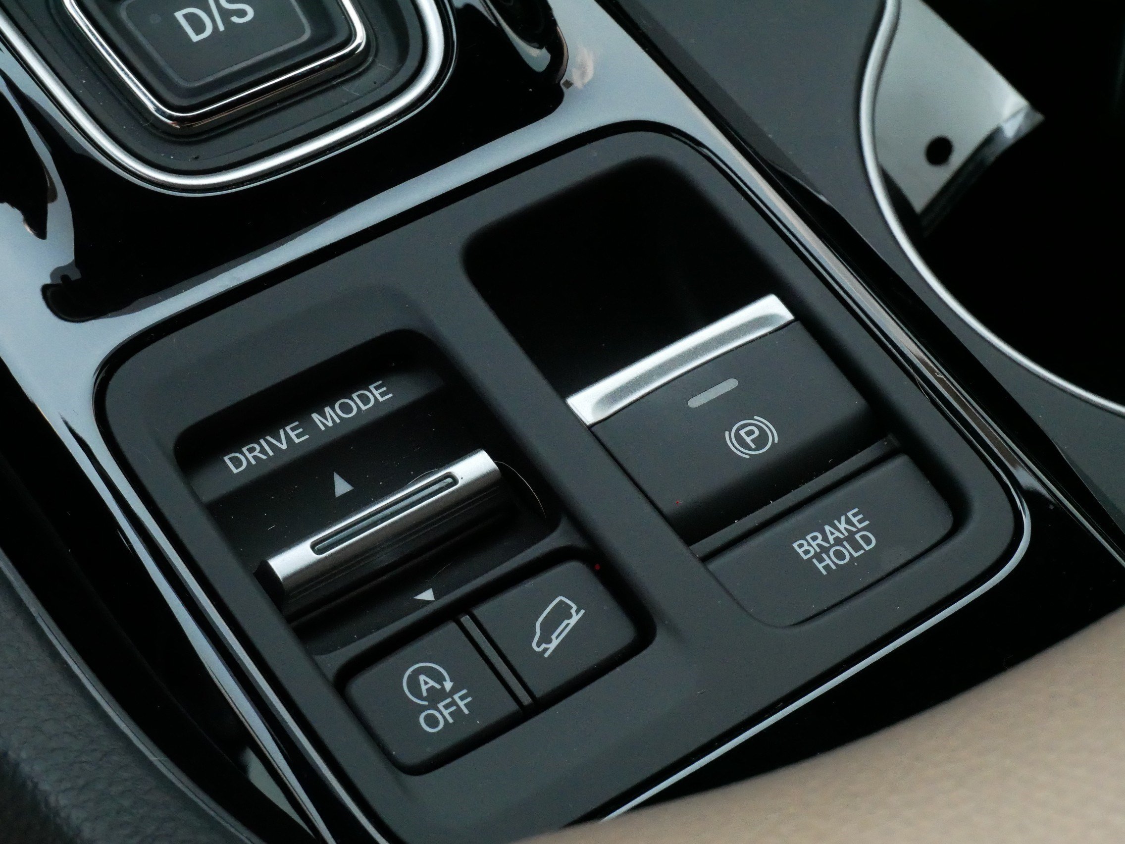Certified 2026 Honda Pilot Black Edition image 25