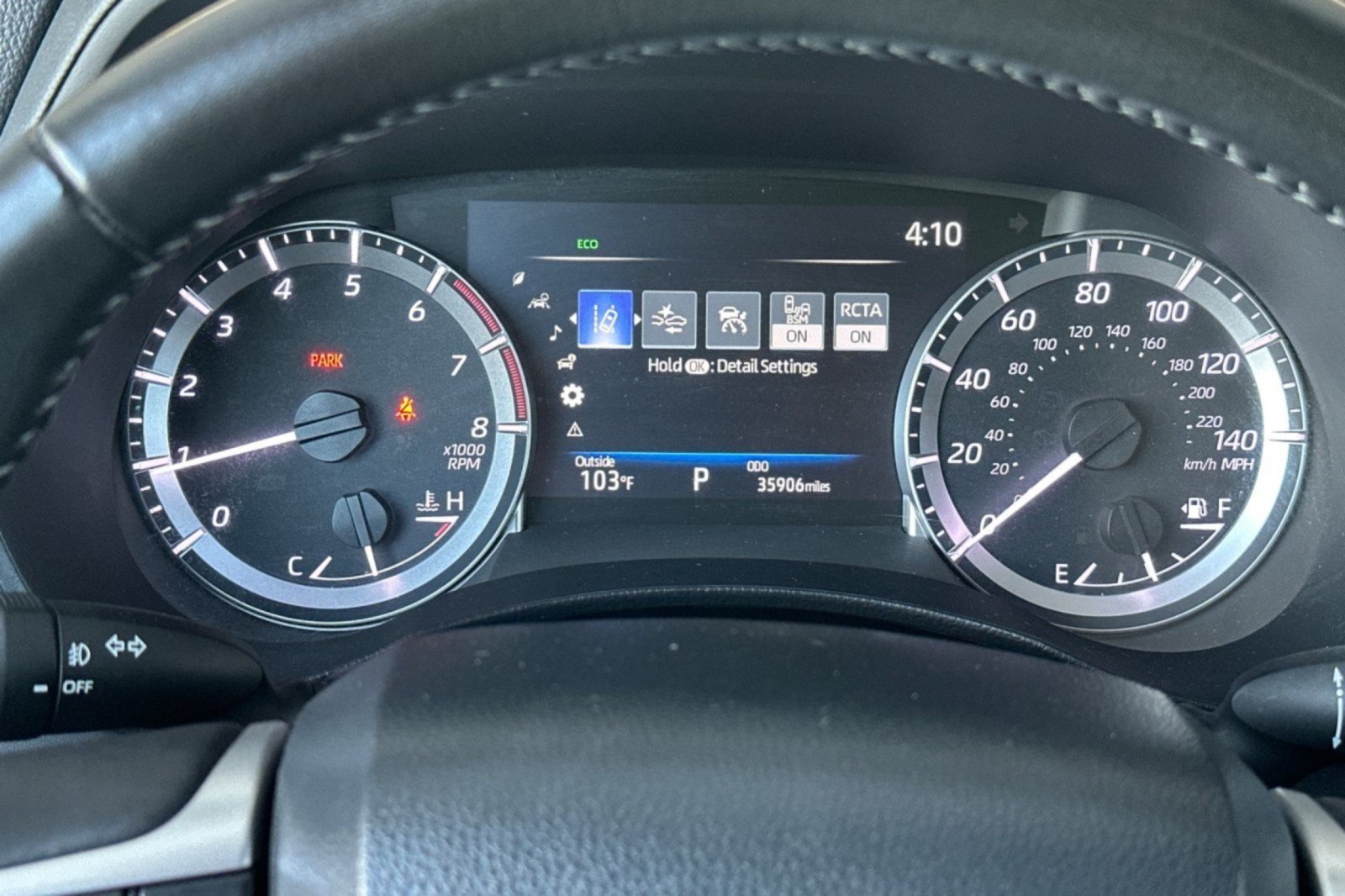 Used 2024 Toyota Highlander LE FWD image 24