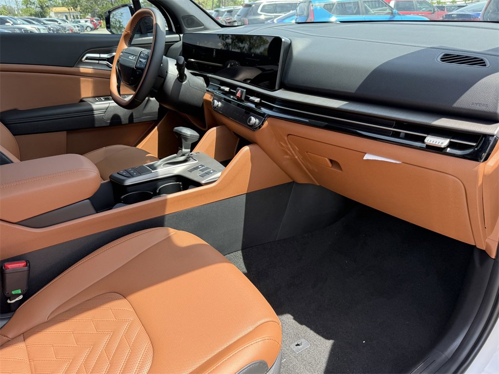 New 2026 Kia Sportage X-Line w/ X-Line Technology Package image 14