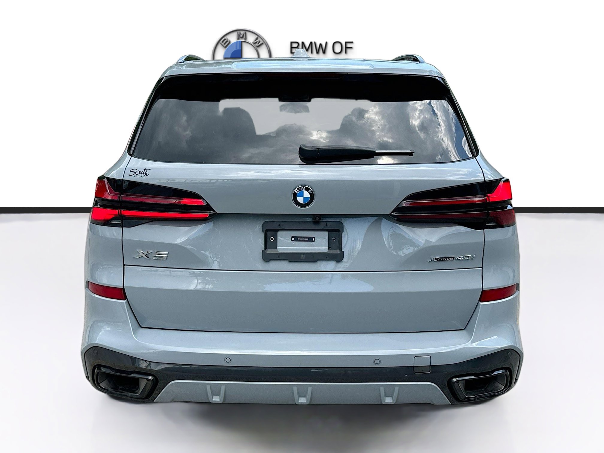 Certified 2024 BMW X5 xDrive40i w/ M Sport Package AWD/4WD image 6
