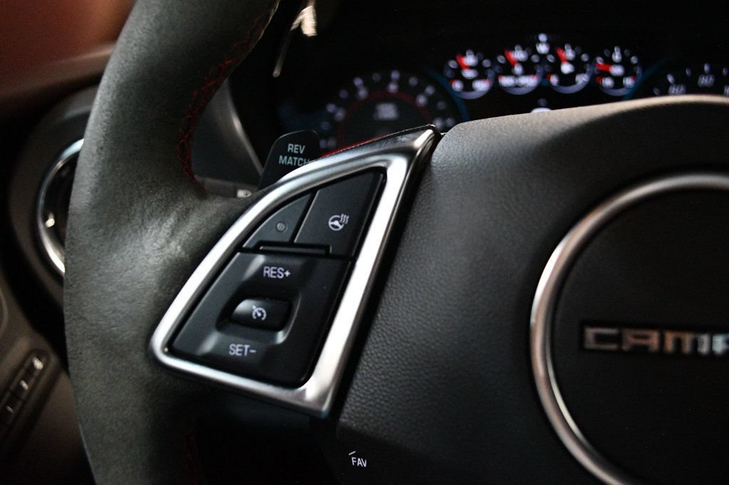 Used 2018 Chevrolet Camaro ZL1 RWD image 35