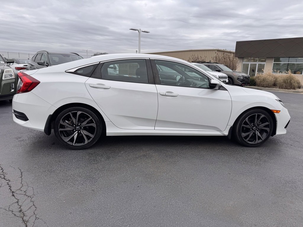 Used 2019 Honda Civic Sport image 6