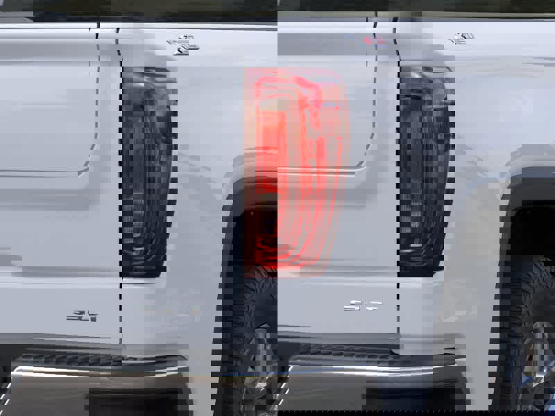 New 2026 GMC Sierra 1500 SLT image 11