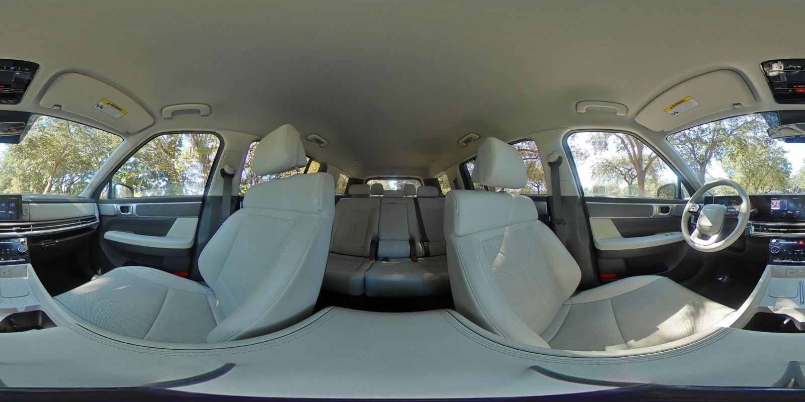 Used 2025 Hyundai Santa Fe SEL FWD image 44
