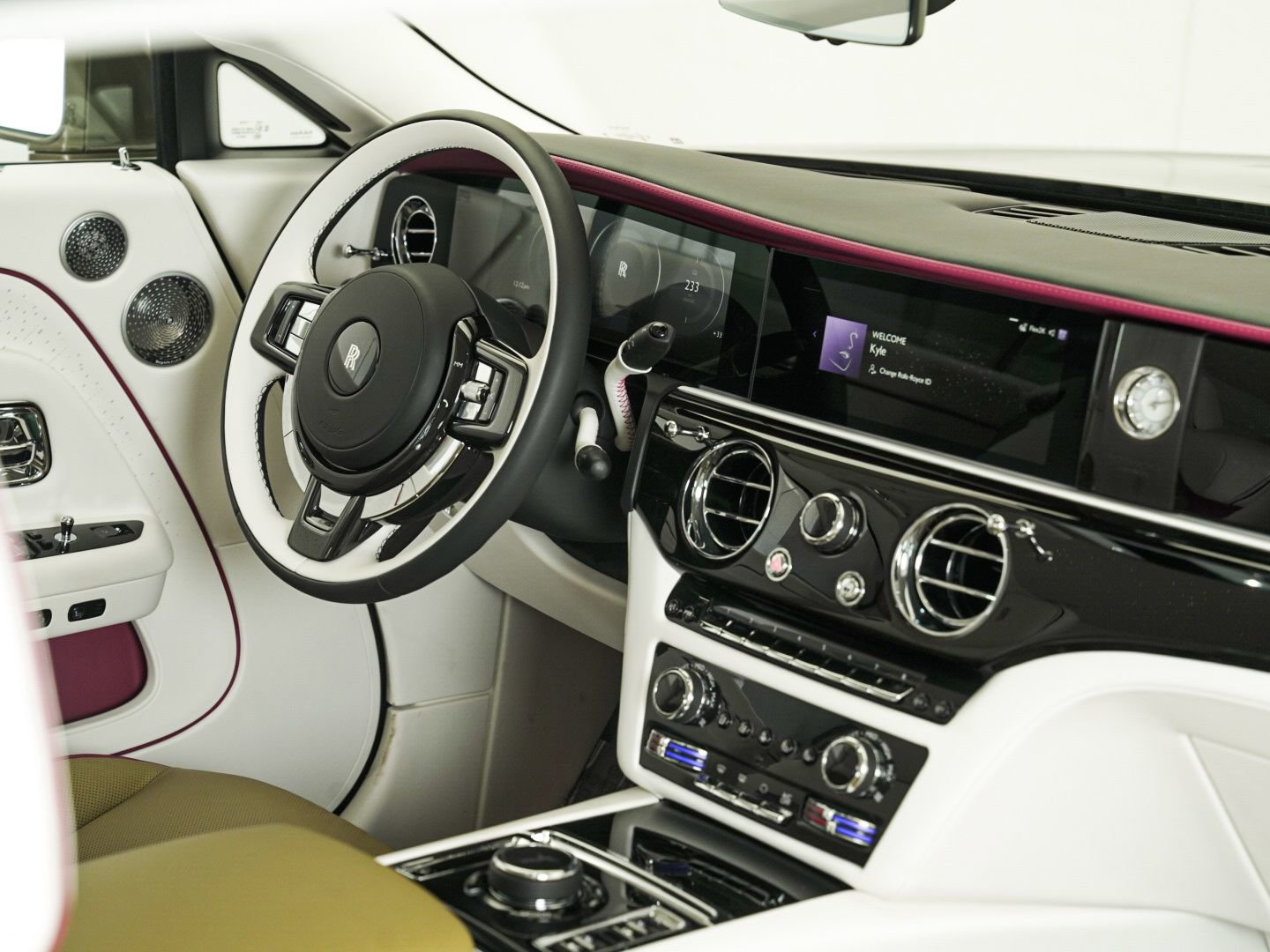 Certified 2024 Rolls-Royce Spectre w/ Spectre Launch Package image 78